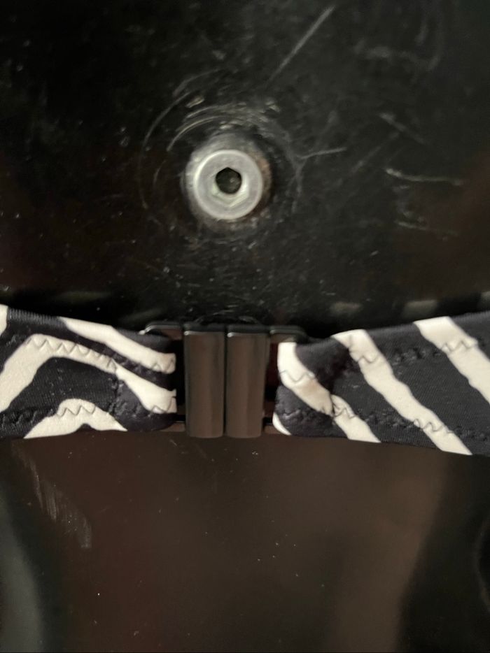 Haut Maillot de bain zébré de marque Freya  taille FR en 90H . - photo numéro 7