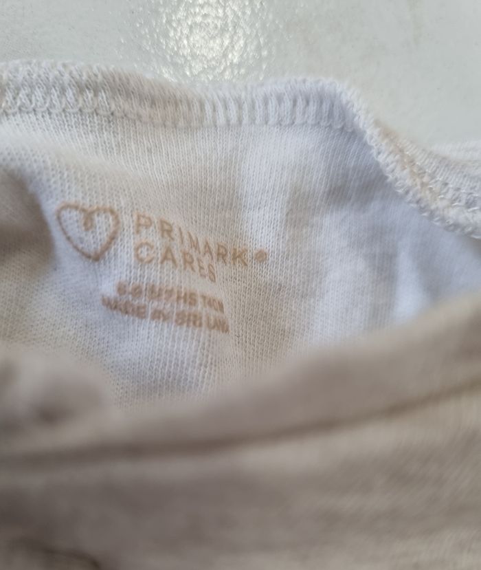 pyjama dors-bien beige mouton primark taille 6/9 mois - photo numéro 2