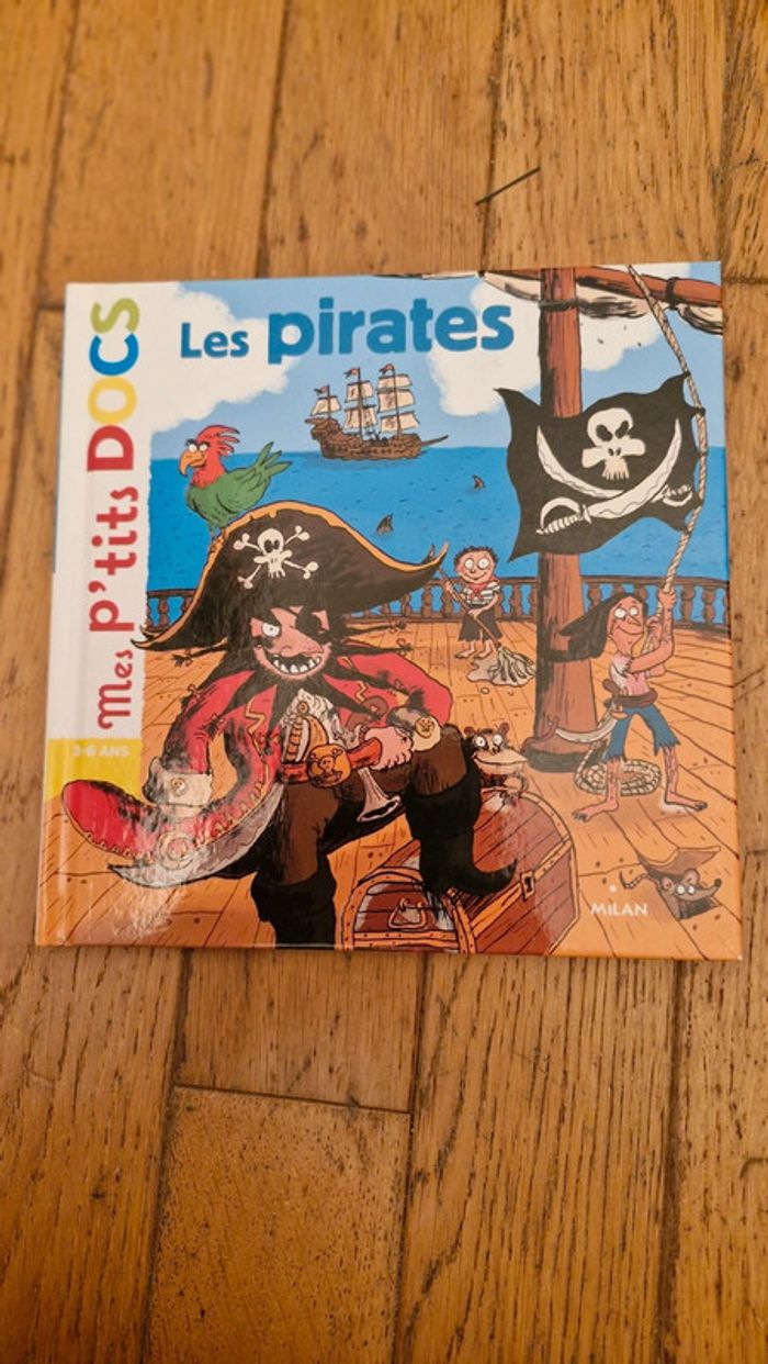 Les pirates / mes p'tits docs
