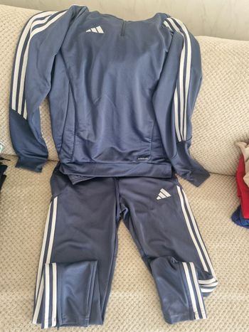 Lot de vêtements s 