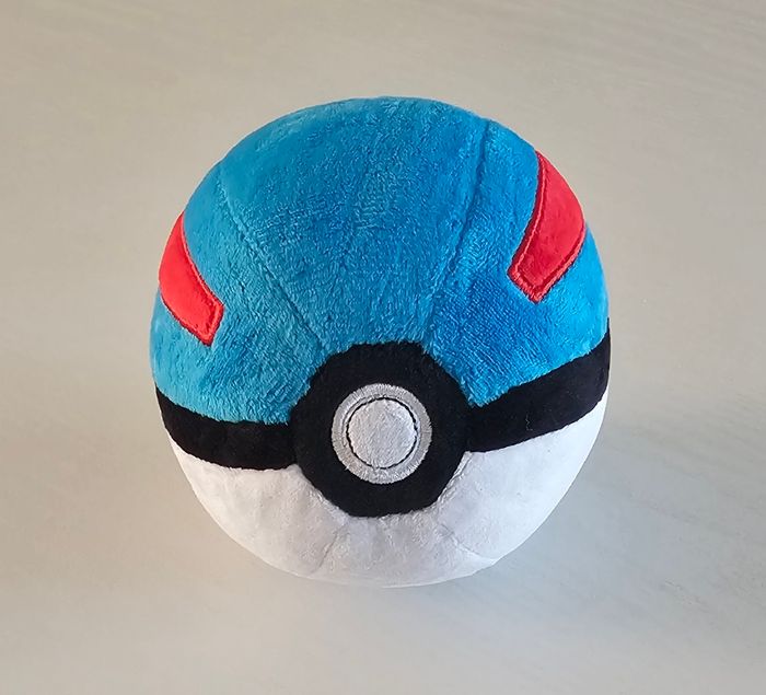 Peluche Pokemon Superball