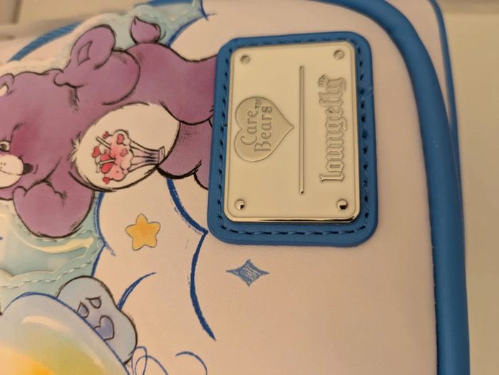 Loungefly sac à dos Bisounours "Arc en ciel" - photo numéro 5