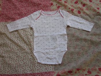 Body manches longues blanc taille 3 mois