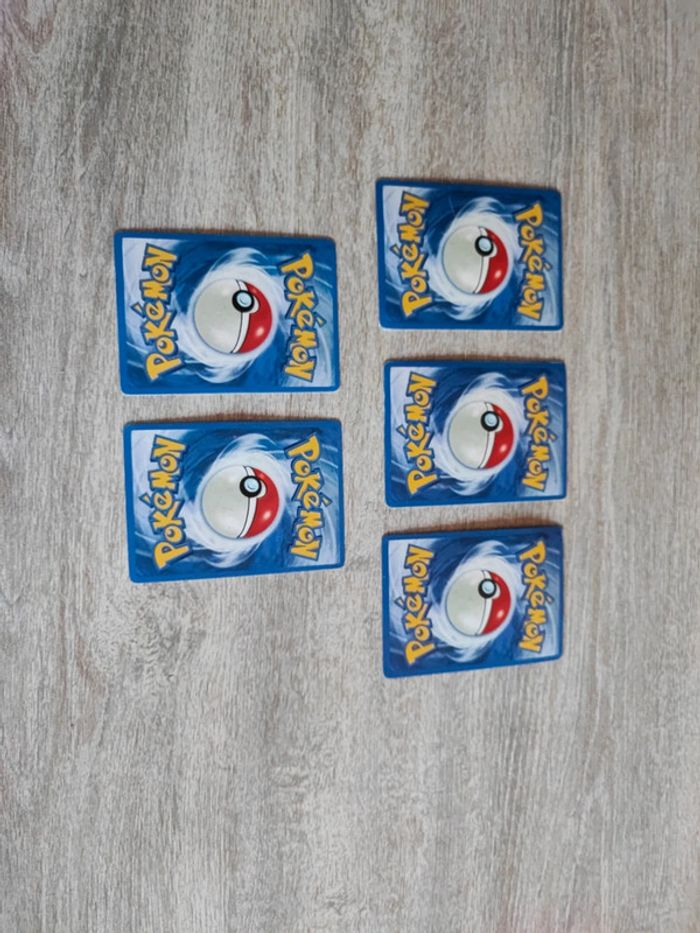 Lot de 5 cartes Pokémon version ES weedle / weedle / cacnea / houndour / zorua - photo numéro 2