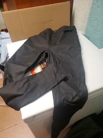 Pantalon simili cuir 36