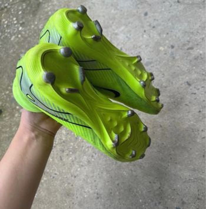 Crampons Nike - photo numéro 2