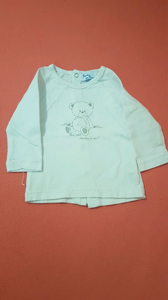 Tee shirt