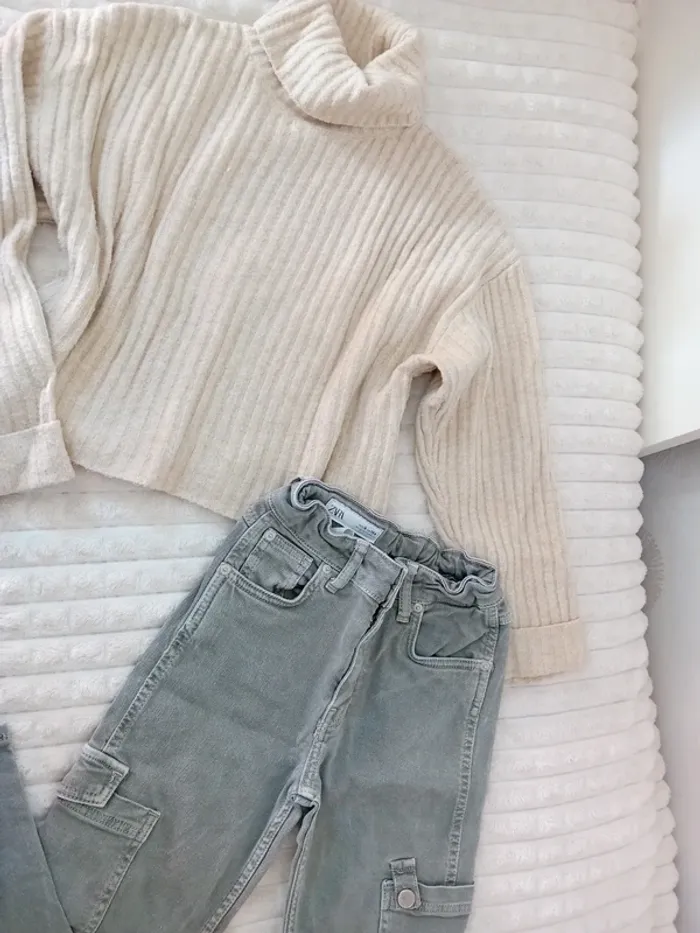 Ensemble fille pull à col roule +cargo 9ans Zara 🌼🤍 - photo numéro 2
