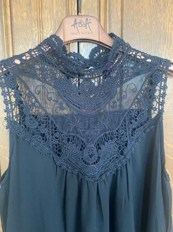Robe dentelle noire