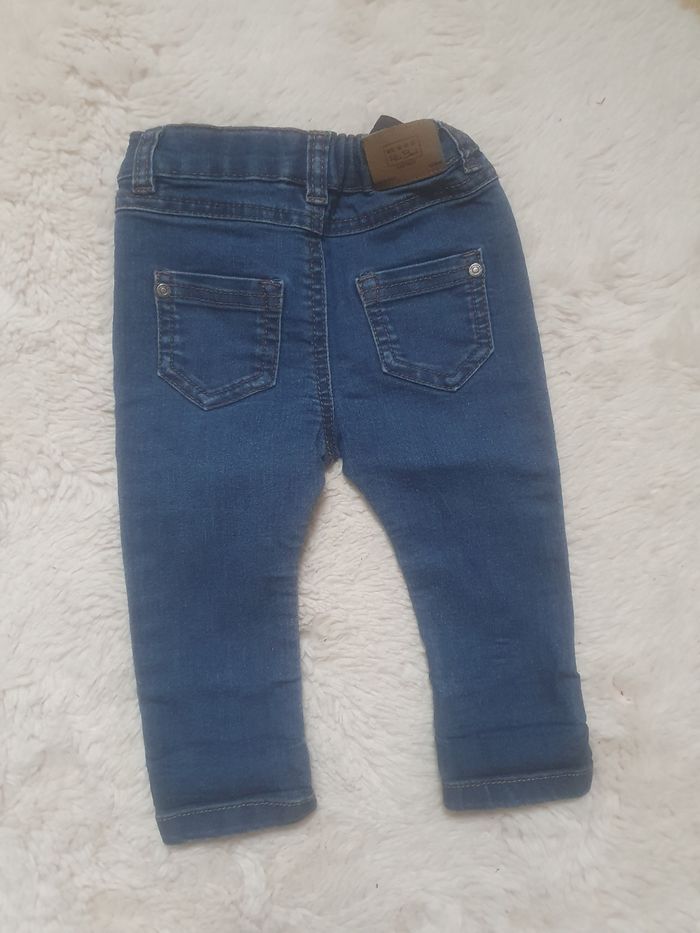 Lot de deux jeans type slim 6 mois - photo numéro 3