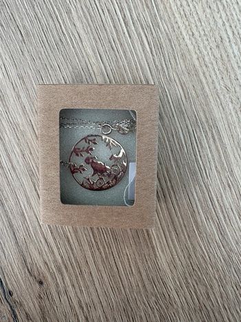 Pendentif et collier