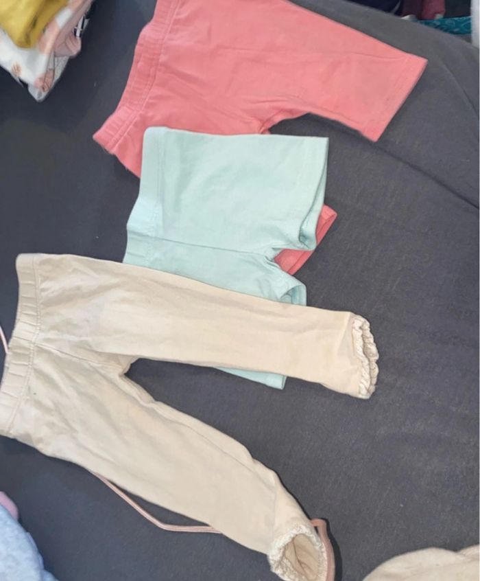 Lot  bébé fille 12 mois - photo numéro 3