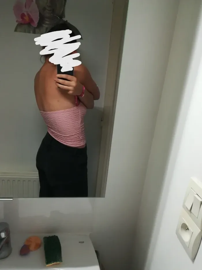 Magnifique tee-shirt bandeau, rose, neuf avec étiquette, taille XS - photo numéro 3