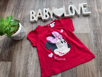 - Tee shirt Disney  - 6 mois - Très bon état 