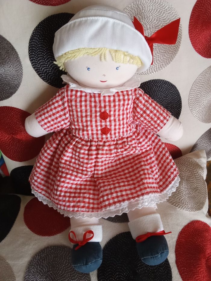 poupée  doudou  Corolle 1999 Philomène 30 cm 12"  ref  00169  chiffon tissu vichy rouge blanche vichy visage peint - photo numéro 8