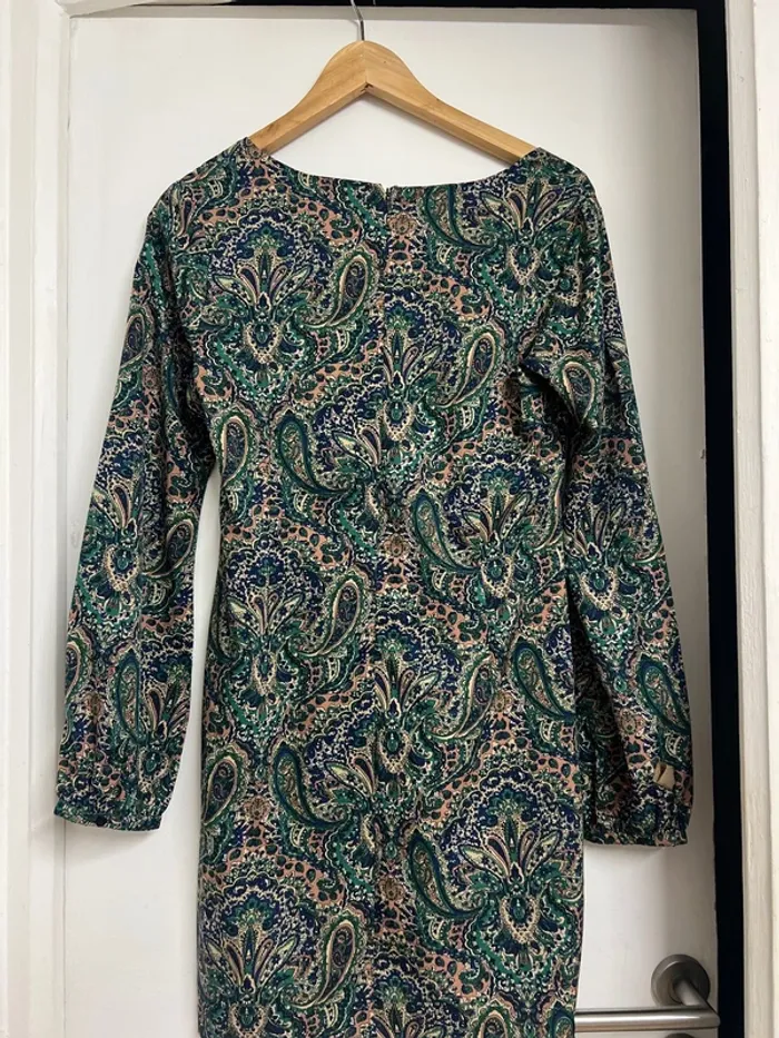 Sublime robe chic parisienne neuve - taille 36 - photo numéro 4