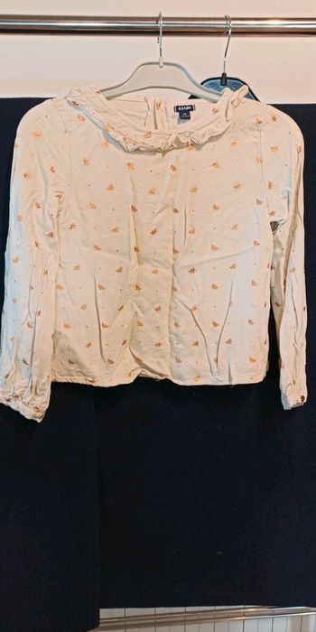 Blouse motifs dorés