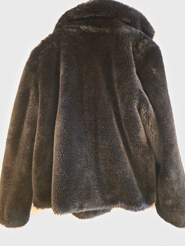 Blouson fausse fourrure - photo numéro 2
