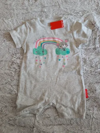 Combinaison Fisher price neuf 68cm