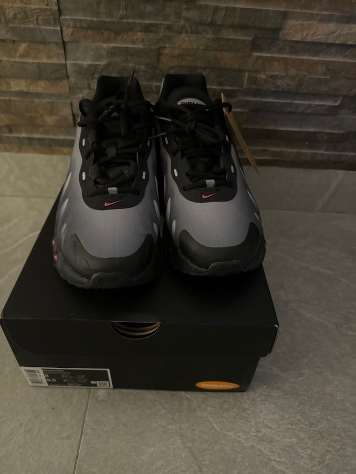 Baskets Nike Air Max DN8 Eur 41 - photo numéro 2