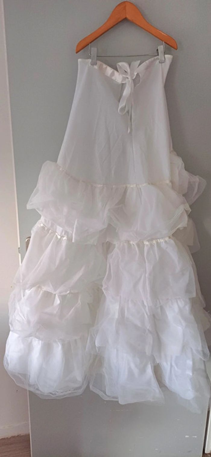 Jupon volumeuse  blanc
