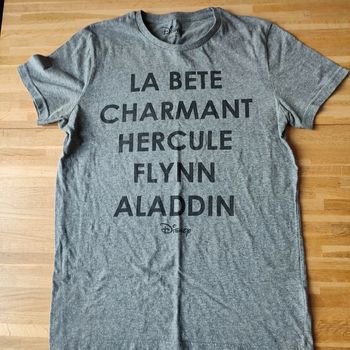 T shirt gris disney