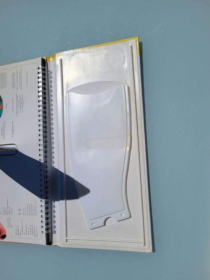 Superbe livre Nature en 3D 🪰 La vie microscopique 🪲 - photo numéro 7