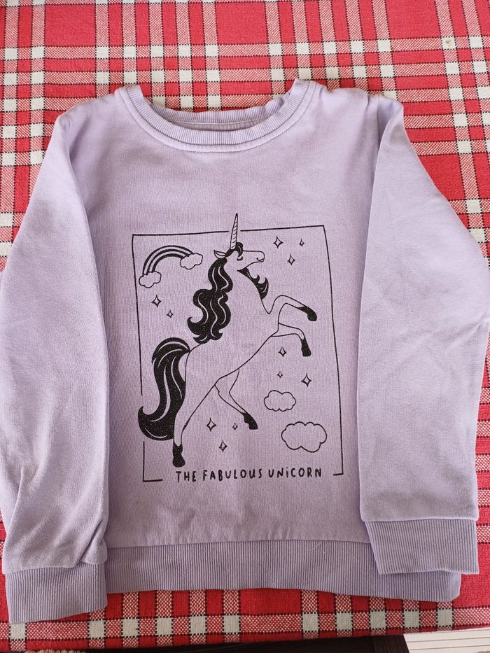Sweat-shirt licorne