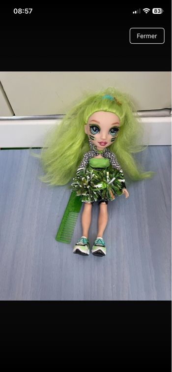 Poupée Rainbow High, verte, prénom, Jade