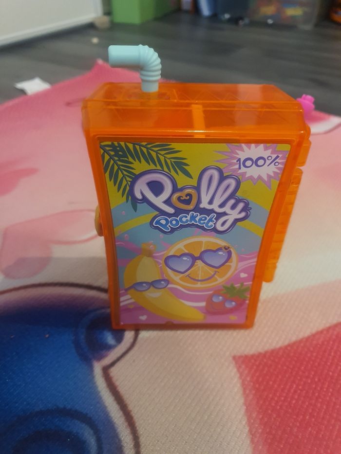 Polly pocket