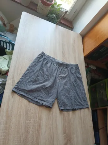Short pyjama