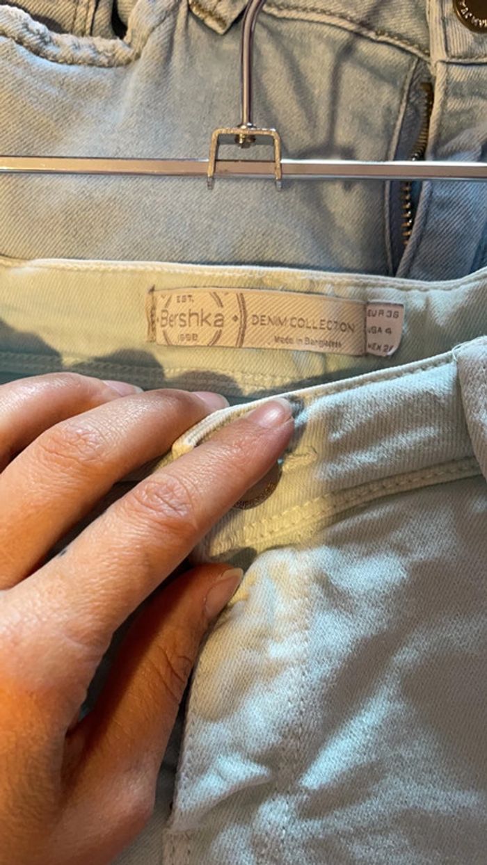 Jean vert d’eau droit Bershka Taille 36 - photo numéro 3