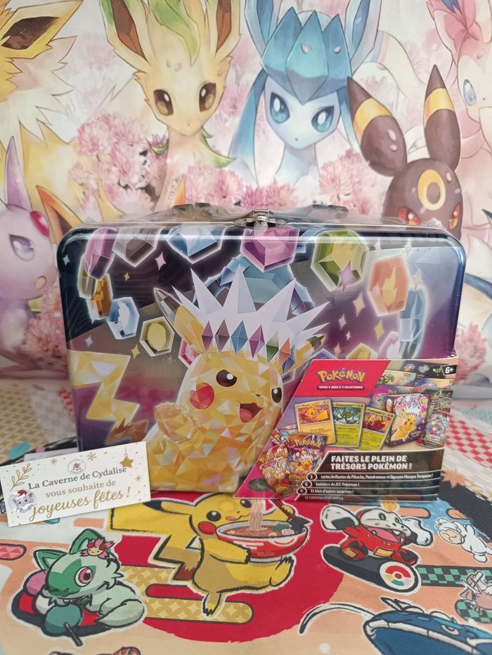 Valisette Pokémon Étincelles Déferlantes EV08 – Pikachu ⚡