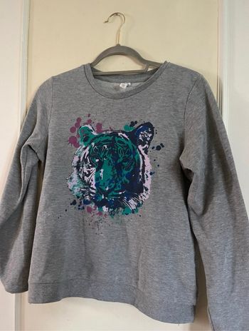 Pull gris
