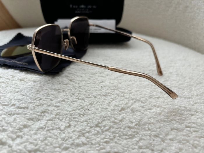 Lunette de soleil Lukkas quasi neuve - photo numéro 5