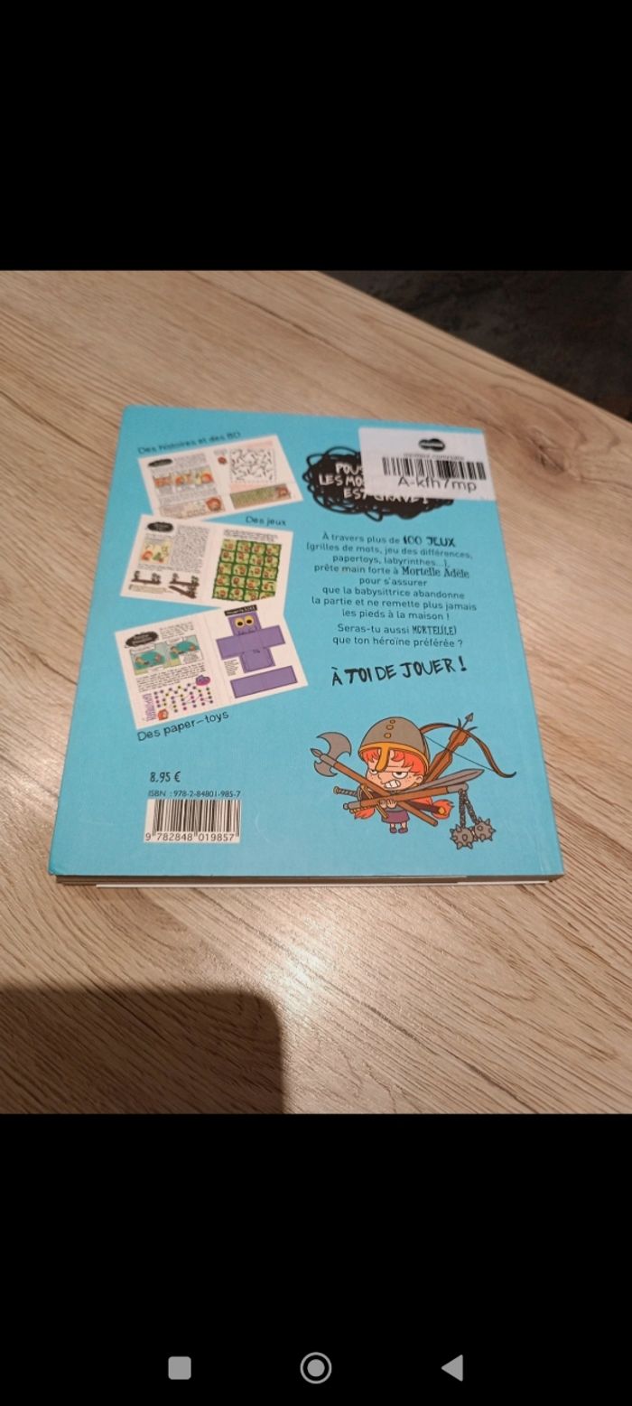 Livre Extra mortelle Adèle - photo numéro 2