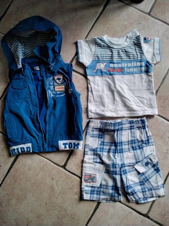 Joli ensemble taille 12 mois