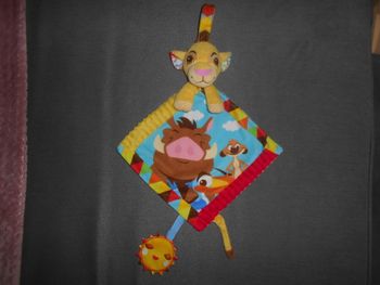 Doudou Simba, Le Roi Lion et ses amis