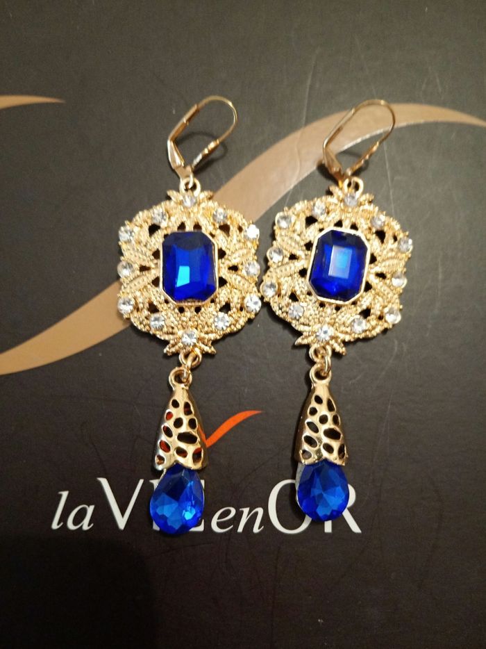 Boucles d'oreilles orientales pour femme - photo numéro 1