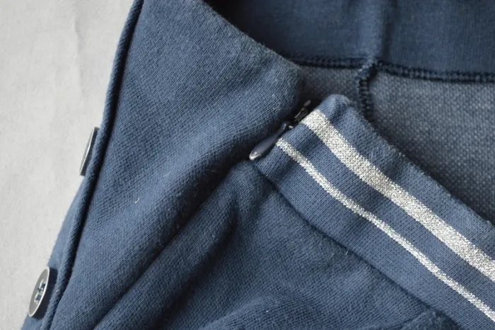 Short Marine Okaïdi Fille 7 ans Coton Très Bon État - photo numéro 4