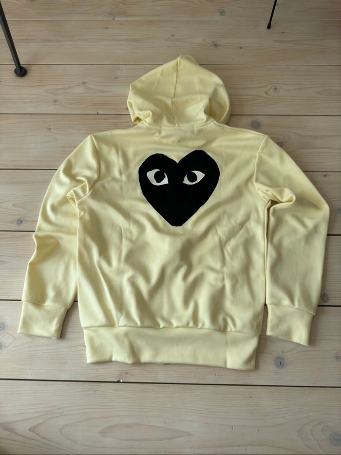 Comme Des Garçons Play - Hoodie