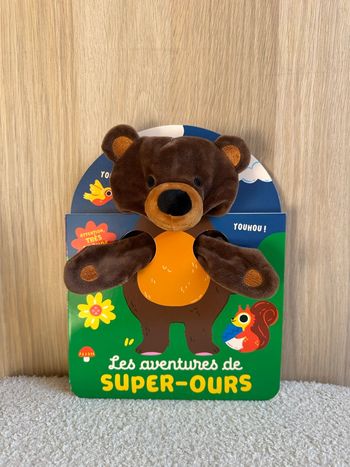 Livre les aventures de super ours