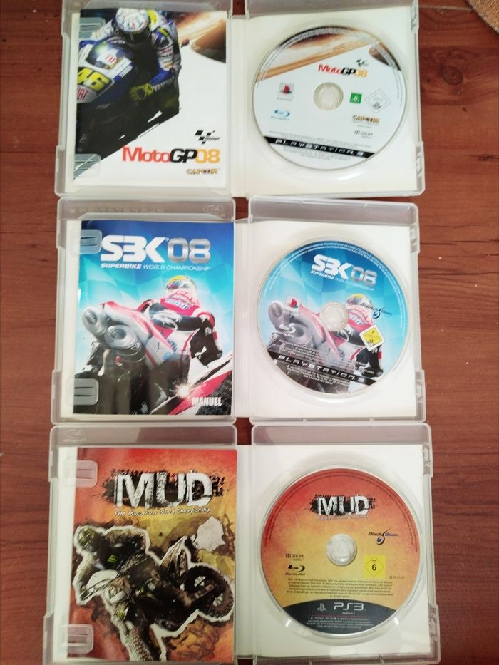 Lot 3 jeux moto PS3. - photo numéro 2