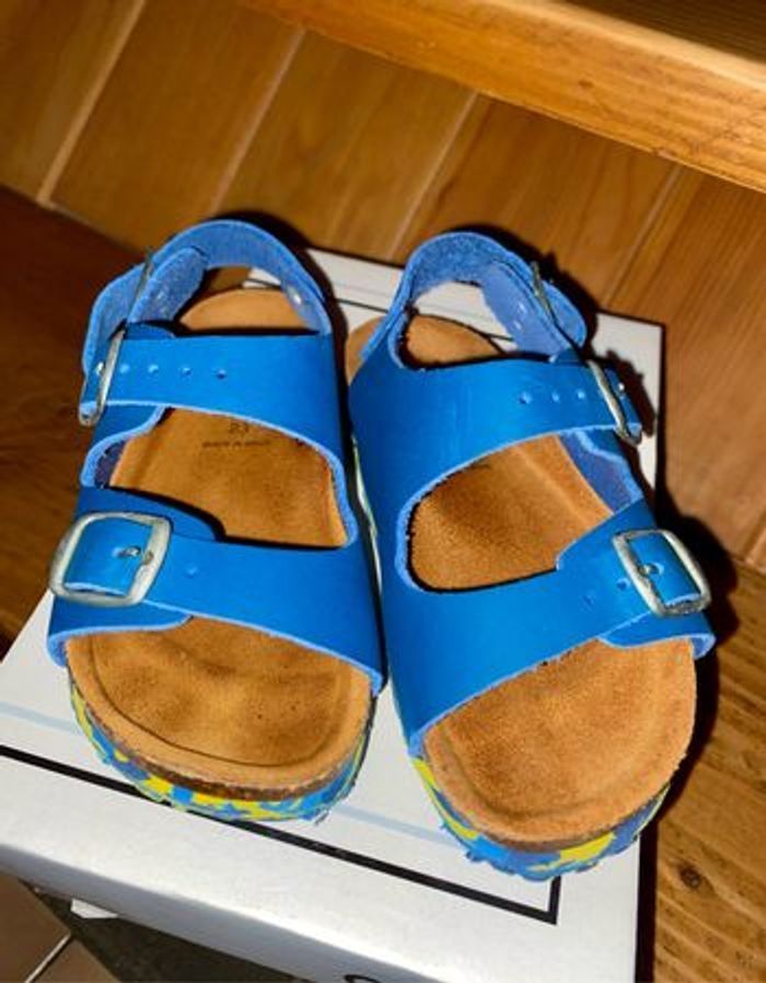 Sandales - photo numéro 3