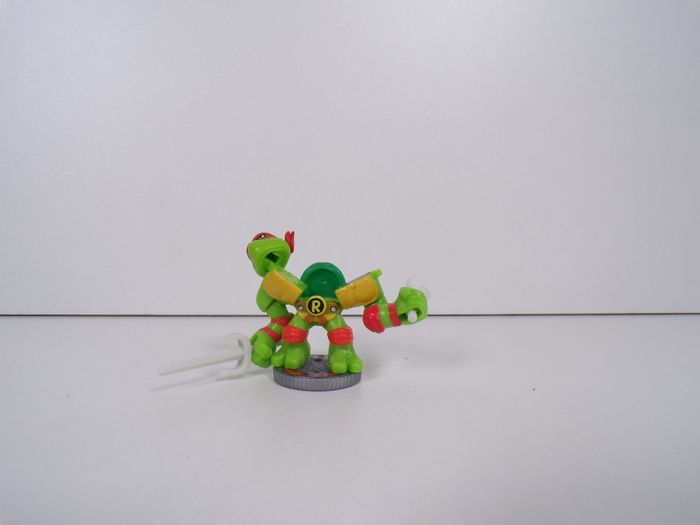 Akedo - Figurine Raphaël - Tortues Ninja (J9) - photo numéro 2