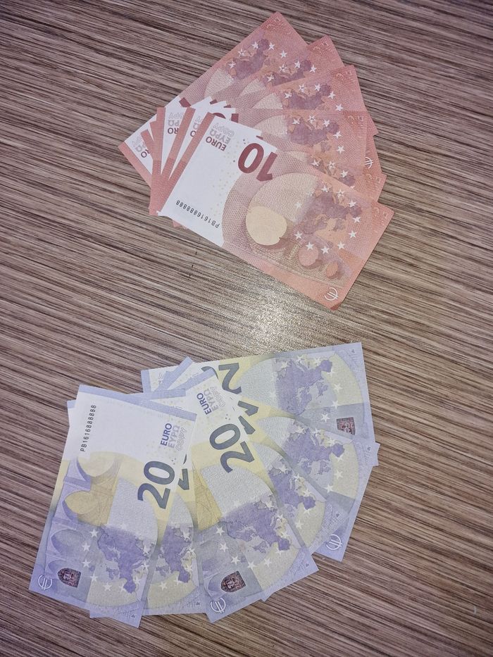 Lot billet pour cinéma, théâtre etc plus 1 en cadeau - photo numéro 2