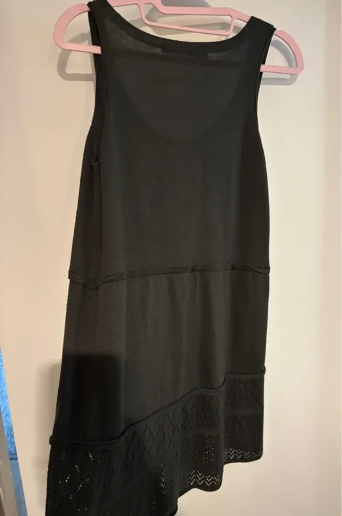 Robe grise sans manches ajourée – Les Filles de Neaux – Taille 2 - photo numéro 6