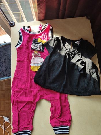 Lot 3 ans une combinaison Mushi et une robe argentée