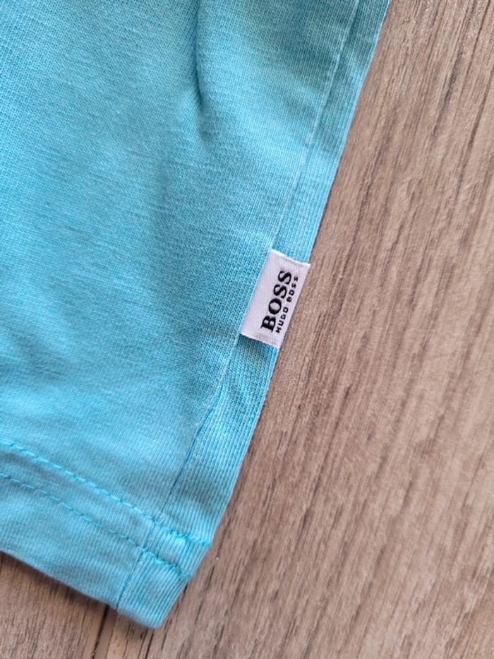 Tee-shirt Hugo Boss 6 ans - photo numéro 4