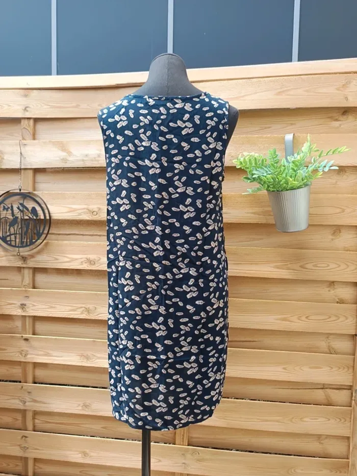 Robe fluide et légère taille M - photo numéro 5